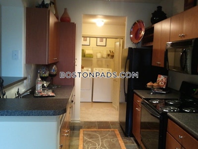 Billerica Apartment for rent 1 Bedroom 1 Bath - $2,822 No Fee