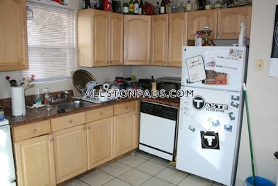 Allston 4 Beds 2 Baths Boston - $4,800