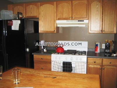 Allston Apartment for rent 3 Bedrooms 1 Bath Boston - $3,300