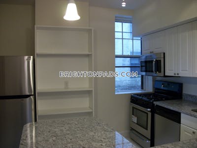 Brighton 3 Beds 1 Bath Boston - $4,350