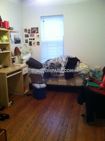 Lower Allston Apartment for rent 3 Bedrooms 1 Bath Boston - $3,300