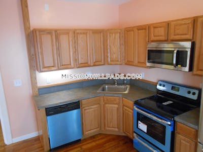 Mission Hill Apartment for rent 4 Bedrooms 1.5 Baths Boston - $5,200