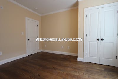 Roxbury Apartment for rent 2 Bedrooms 1 Bath Boston - $3,025 No Fee