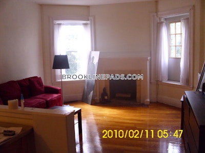 Brookline Apartment for rent 1 Bedroom 1 Bath  Coolidge Corner - $2,595