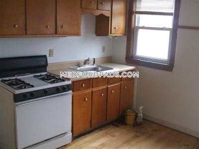 Medford 3 Beds 1 Bath  Tufts - $4,450