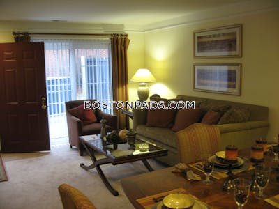 Waltham 2 bedroom 1.5 baths Luxury in WALTHAM - $3,410