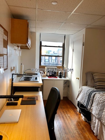Back Bay Studio Back Bay Boston - $1,945 No Fee