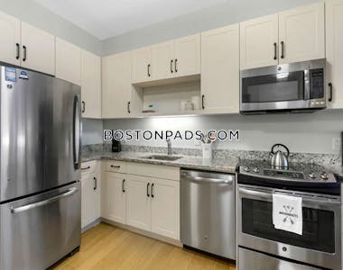 Jamaica Plain Studio No Bath Boston - $2,735 No Fee