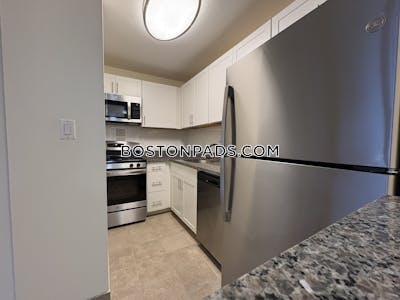 Brookline 2 Bed 1.5 Bath BROOKLINE- BOSTON UNIVERSITY $3,700 Boston University - $3,700 No Fee