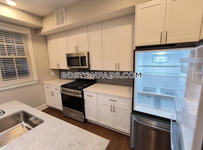 Cambridge 3 Beds 3.5 Baths  Harvard Square - $9,000 50% Fee