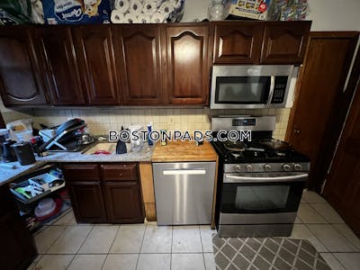 Mission Hill 3 Beds 2 Baths Boston - $4,550 No Fee
