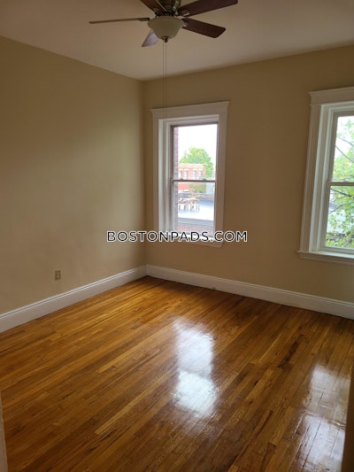 Allston 2 Bed 1 Bath BOSTON Boston - $3,000 50% Fee