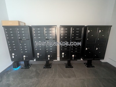 Brighton 3 Bed 2 Bath BOSTON Boston - $4,900 50% Fee