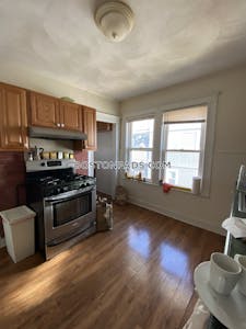Medford 4 Beds 1 Bath  Tufts - $3,700