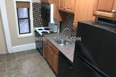 Back Bay Excellent 2 Beds 1 Bath on Boylston St Boston - $4,500 No Fee