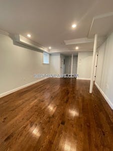 Roxbury 1 Bed 1 Bath BOSTON Boston - $2,550 No Fee