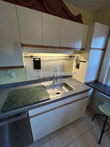 Jamaica Plain 3 Beds 1 Bath Boston - $3,900