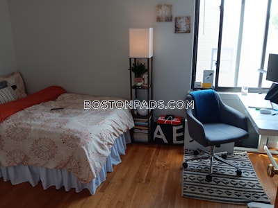 Cambridge 3 Beds 2 Baths  Porter Square - $3,700