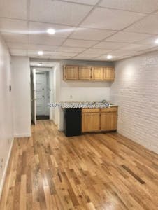 Back Bay Studio 1 Bath Boston - $1,995 No Fee