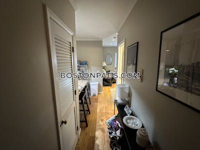 Back Bay 1 Bed 1 Bath Boston - $3,000