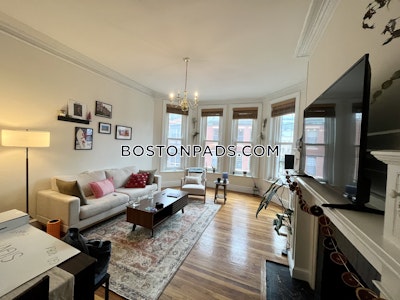 Back Bay 1 Bed Back Bay Boston - $3,950