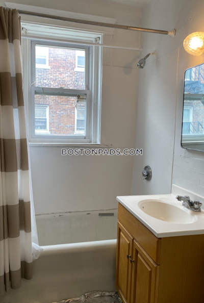 Brighton Spacious Studio, 1 bath available now on Washington St in Brighton Boston - $2,150 No Fee