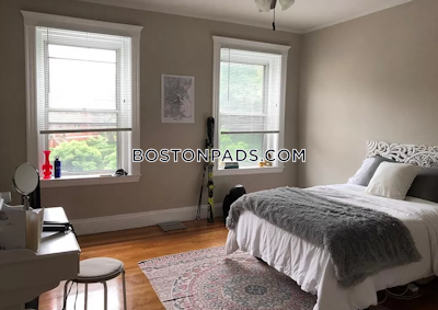 Brookline 4 Bed 2 Bath BROOKLINE- WASHINGTON SQUARE $4,500  Washington Square - $5,000 No Fee