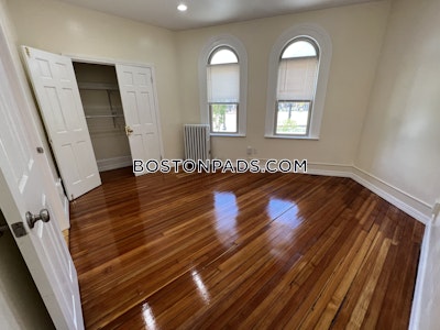 Fenway/kenmore 2 Bed 1 Bath BOSTON Boston - $4,100 No Fee