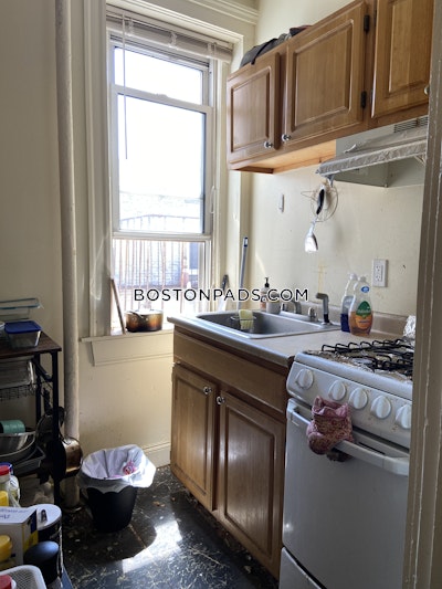 Fenway/kenmore 1 Bed 1 Bath Boston - $2,850 No Fee