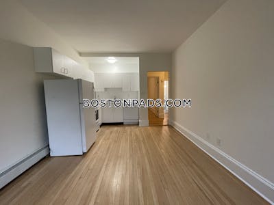 Brookline 1 Bed 1 Bath  Washington Square - $2,650 No Fee