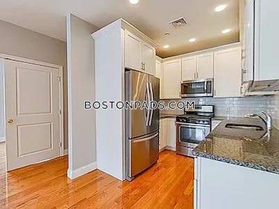 Hyde Park 2 Beds 2 Baths Boston - $3,050