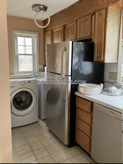Belmont 2 Beds 1 Bath - $2,900