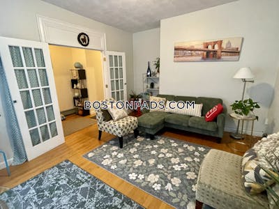 Brighton 3 Beds 1 Bath Boston - $3,600 50% Fee