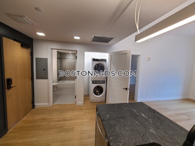 Allston 2 Bed 2 Bath BOSTON Boston - $4,700 No Fee