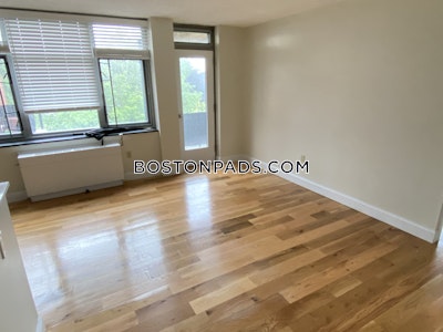 Belmont 1 Bed 1 Bath BELMONT $2,100 - $2,100 No Fee