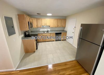 Brookline 2 Beds 1 Bath  Coolidge Corner - $3,500 No Fee