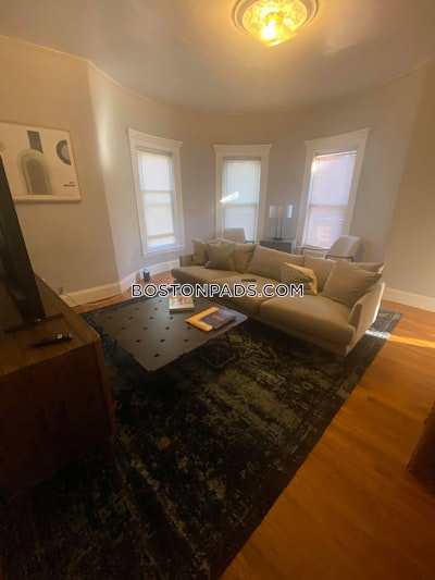Roxbury 3.5 Beds 1 Bath Boston - $3,800