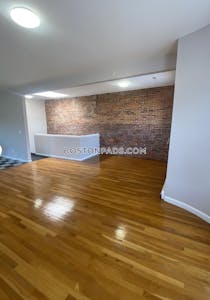 Dorchester 3 Beds 1 Bath Boston - $3,266 50% Fee