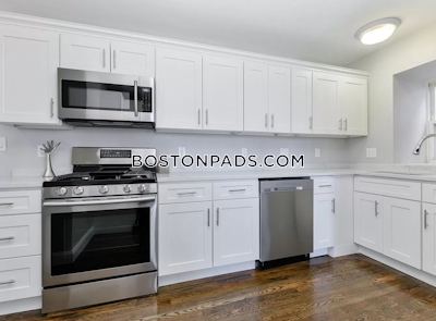 Dorchester 3 Beds 1 Bath Boston - $2,695 No Fee