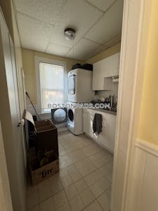 Somerville 2 Beds 1 Bath  East Somerville - $3,000 No Fee