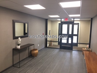 Brookline 2 Bed 1 Bath BROOKLINE- WASHINGTON SQUARE $3,425  Washington Square - $3,395 No Fee