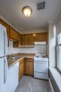 Fenway/kenmore Studio 1 Bath Boston - $2,900 No Fee