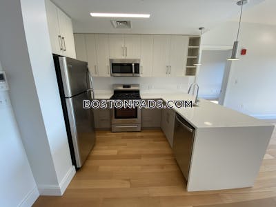South End 2 Beds 2 Baths South End Boston - $4,200 No Fee