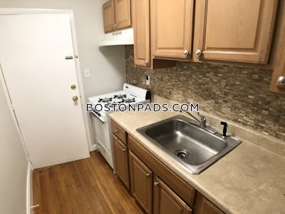 North End 1 Bed, 1 Bath Unit Boston - $2,580