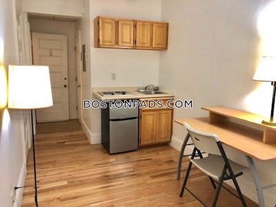Brookline 0 Bed 1 Bath BROOKLINE- BOSTON UNIVERSITY $2,095  Boston University - $2,095