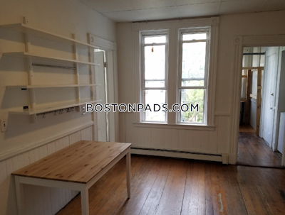 Cambridge 3 Bed 1 Bath CAMBRIDGE  Kendall Square - $3,800