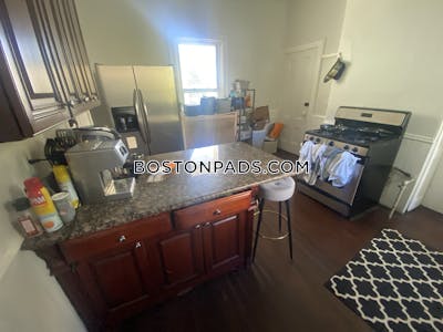 Somerville 5 Beds 1 Bath  Tufts - $5,500