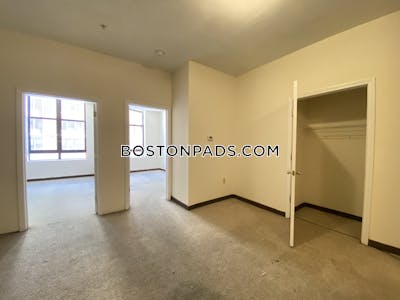 Downtown 2 Bed 1 Bath BOSTON Boston - $3,400 No Fee