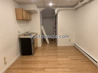 Back Bay Studio 1 Bath BOSTON Boston - $2,095 No Fee