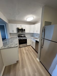 Westborough 1 Bed 1 Bath - $1,715
